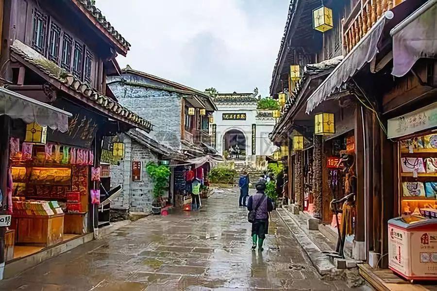 制服持刀歹徒、勇救落水人员……昆明这三名辅警获表彰！