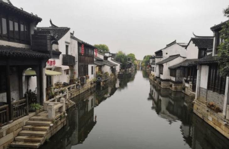 驴迹科技盘中异动 早盘股价大跌5.66%